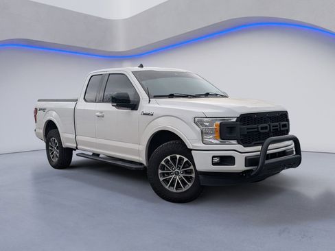 Used 2020 Ford F150 XLT w/ Equipment Group 302A Luxury image 2