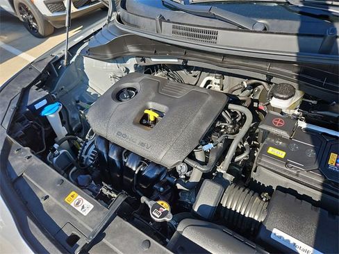 Used 2024 Kia Soul LX w/ LX Technology Package image 25