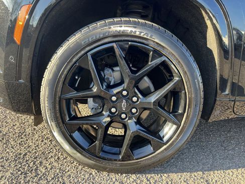 Certified 2024 Chevrolet Traverse RS w/ LPO, Floor Liner Package image 9