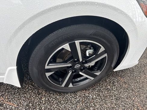 Used 2025 Nissan Sentra SV w/ All-Weather Package image 16