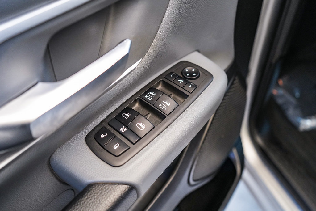 Used 2022 RAM 1500 Big Horn AWD/4WD image 20