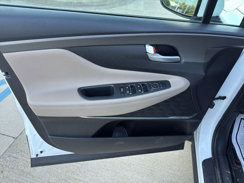 Used 2020 Hyundai Santa Fe SEL w/ Convenience + Premium Package FWD image 13