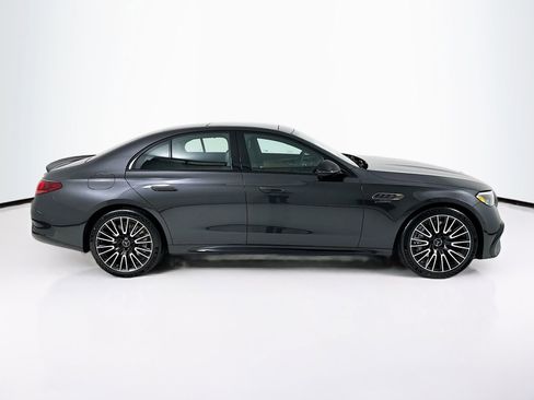 New 2026 Mercedes-Benz E 53 AMG e 4MATIC Sedan image 9