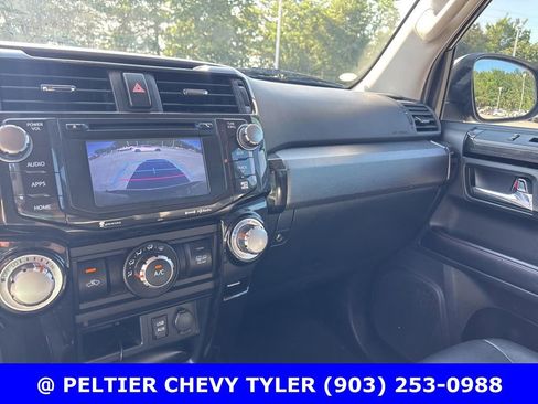 Used 2019 Toyota 4Runner TRD Off-Road AWD/4WD image 14