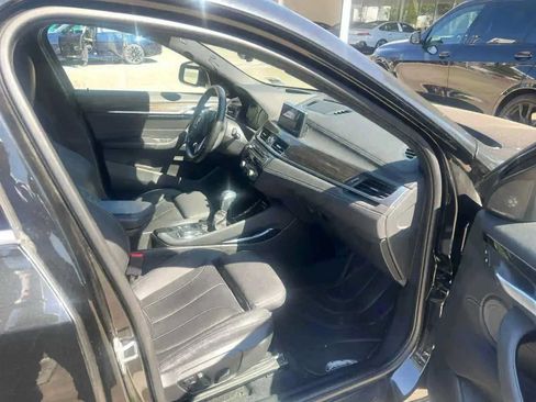 Used 2018 BMW X2 xDrive28i w/ Premium Package AWD/4WD image 3