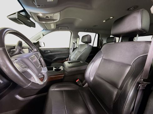 Used 2017 GMC Yukon SLT image 22