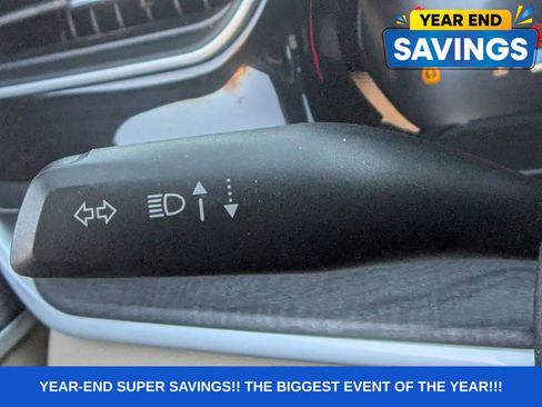 Used 2023 Jeep Grand Cherokee L Limited w/ Luxury Tech Group II image 34