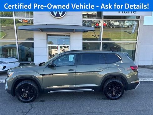 Certified 2026 Volkswagen Atlas Peak Edition AWD/4WD image 2