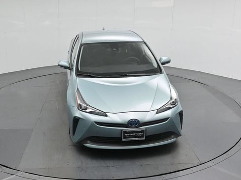 Used 2021 Toyota Prius LE FWD image 33