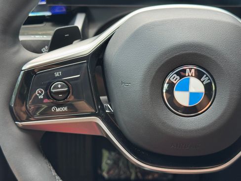 Used 2024 BMW 540i xDrive w/ Convenience Package AWD/4WD image 22