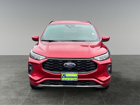 Used 2023 Ford Escape ST-Line Select w/ Tech Pack #1 AWD/4WD image 3