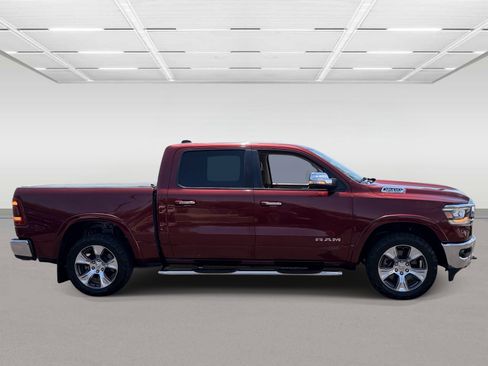 Used 2019 RAM 1500 Laramie AWD/4WD image 6