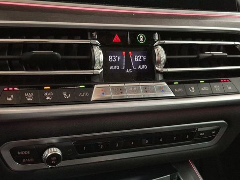 Certified 2022 BMW X5 xDrive40i w/ Premium Package image 11