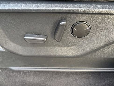 Used 2023 Ford F150 XLT w/ Equipment Group 302A High image 17