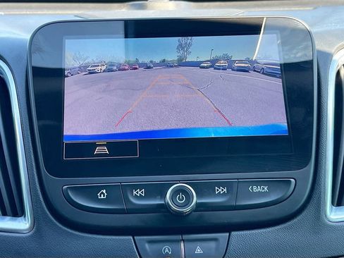 Used 2023 Chevrolet Malibu LT FWD image 14