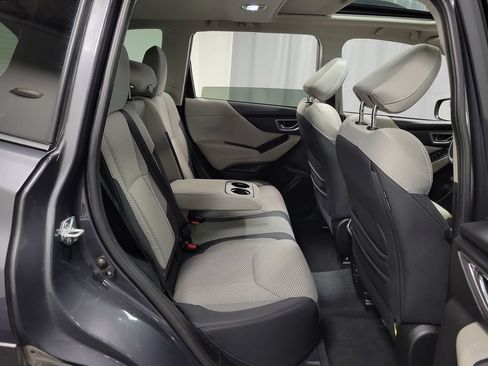 Used 2024 Subaru Forester Premium AWD/4WD image 27