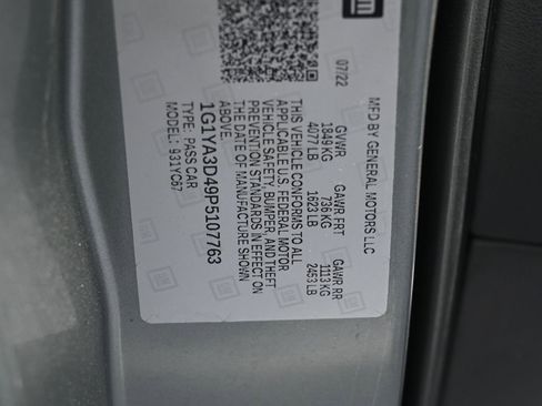 Used 2023 Chevrolet Corvette Stingray Convertible w/ 1LT image 21