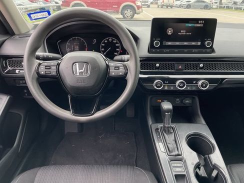 Used 2022 Honda Civic LX image 10