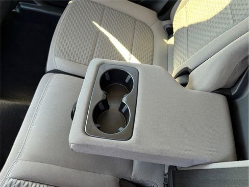 Used 2020 Ford Escape SE image 38