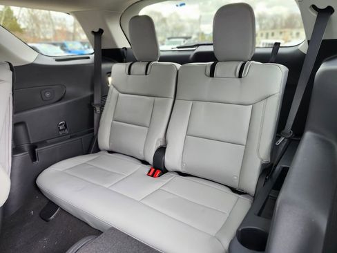 New 2026 Ford Explorer Active w/ Active Comfort Package AWD/4WD image 18