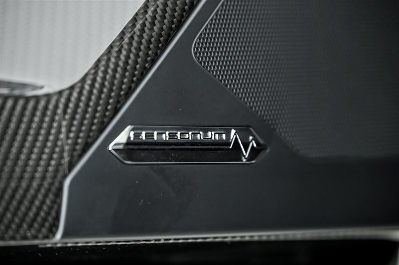 Used 2019 Lamborghini Aventador SVJ AWD/4WD image 20