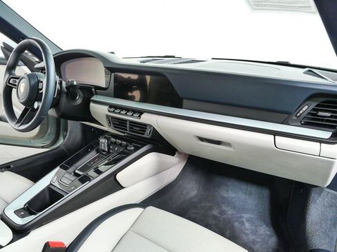 Certified 2025 Porsche 911 Carrera RWD image 20
