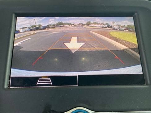 Used 2023 Chevrolet Equinox LT image 22