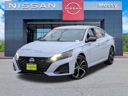 Certified 2025 Nissan Altima 2.5 SR