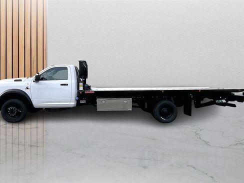New 2025 RAM 5500 Tradesman AWD/4WD image 6