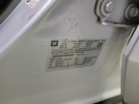 Used 2017 Chevrolet Equinox LT w/ Convenience Package image 25