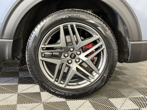 New 2026 Ford Explorer ST w/ Sun And Sound Package image 12