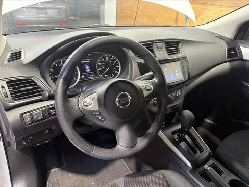 Used 2019 Nissan Sentra S FWD image 17