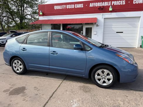 Used 2007 Toyota Prius FWD image 6