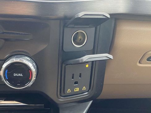 Used 2026 Ford F350 Lariat RWD image 27