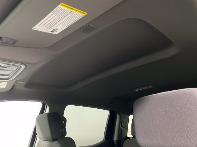 Certified 2025 Chevrolet Silverado 1500 LT AWD/4WD image 23