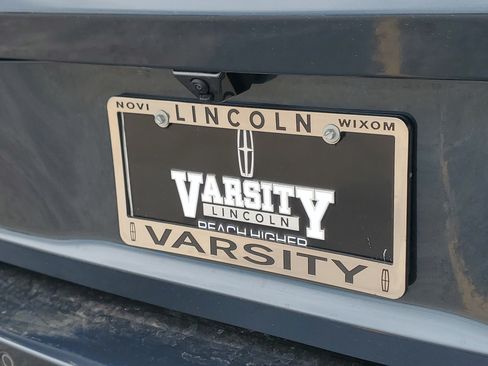 New 2026 Lincoln Navigator Reserve AWD/4WD image 36