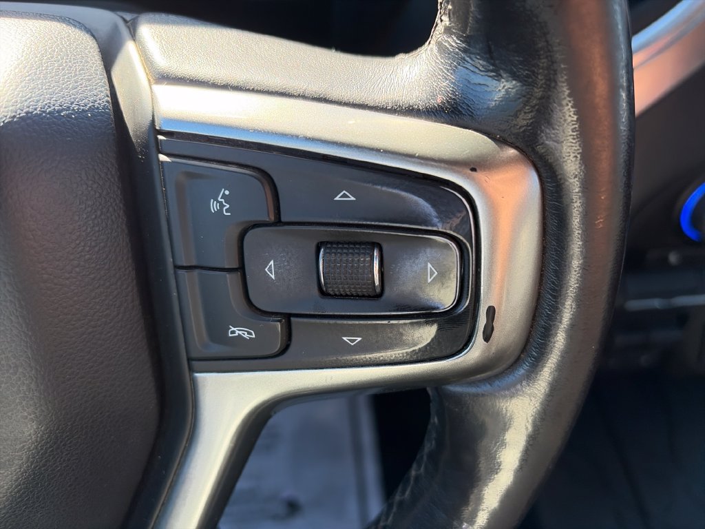 Used 2022 Chevrolet Silverado 3500 LT w/ Convenience Package AWD/4WD image 11