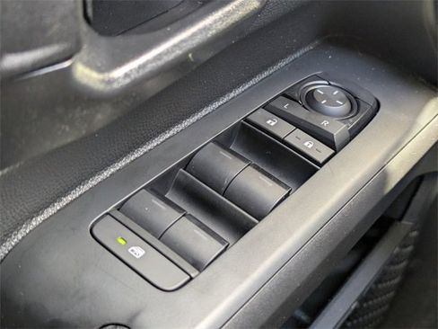 Used 2024 Toyota Tacoma SR image 22