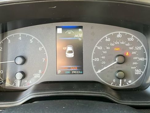 Used 2025 Toyota Corolla LE w/ LE Premium Package image 6