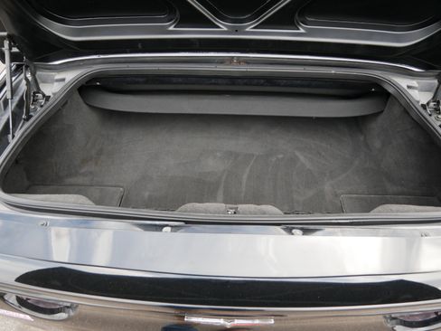 Used 2006 Chevrolet Corvette Convertible w/ Preferred Equipment Group image 25