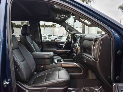 Used 2022 Chevrolet Silverado 2500 LT w/ Texas Edition image 14