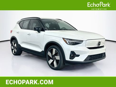 Used 2023 Volvo XC40 Recharge Ultimate AWD/4WD image 1