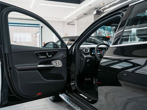 Used 2024 Mercedes-Benz GLC 43 AMG AMG GLC 43 w/ Driver Assistance Package image 10