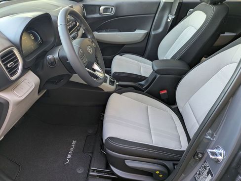 New 2026 Hyundai Venue SEL image 10