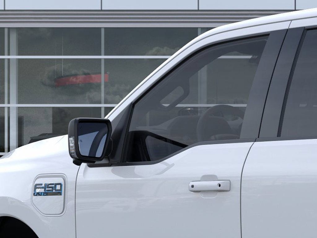 New 2025 Ford F150 Lightning Flash AWD/4WD image 20