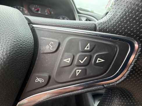 Used 2024 Chevrolet Malibu LT FWD image 17