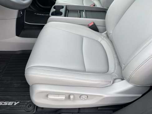 Used 2021 Honda Odyssey EX-L image 20