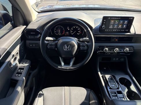 Certified 2025 Honda Pilot EX-L image 17