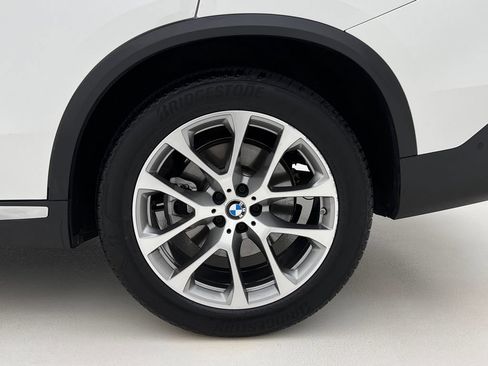 Certified 2026 BMW X5 xDrive40i w/ Climate Comfort Package AWD/4WD image 28