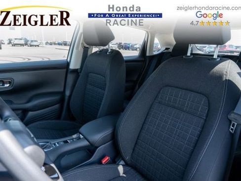 Used 2024 Honda HR-V Sport image 16